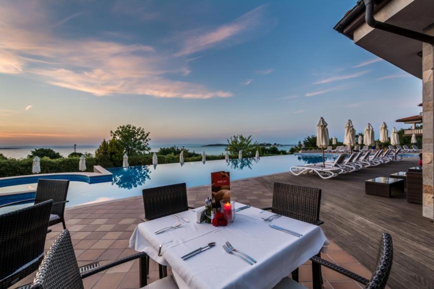Appartamento Санта Марина-Сладка Къща Sozopol Esterno foto